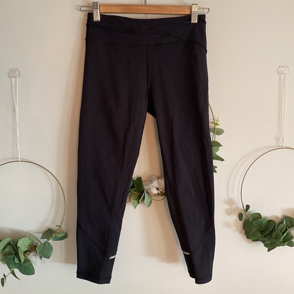 Ivivva Lululemon Hyper Track Crop leggings reflective Black size 12 - Picture 3 of 11